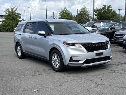 Used 2022 Kia Carnival LX