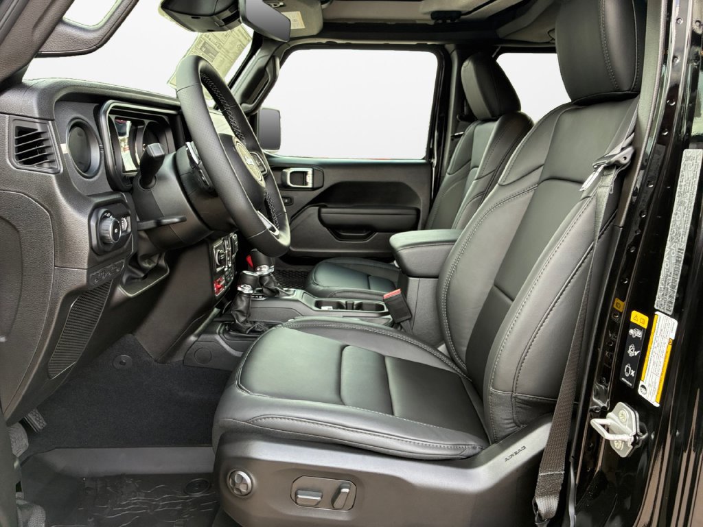 New 2027 Jeep Wrangler Unlimited Rubicon 392 AWD/4WD image 18