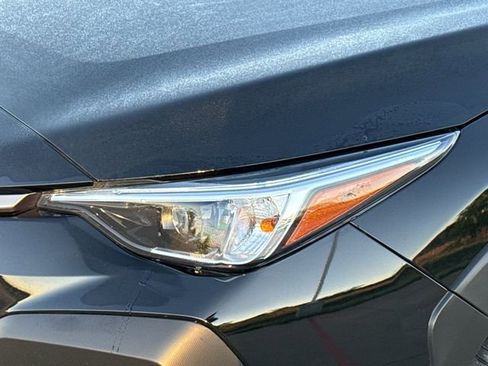 Used 2025 Subaru Crosstrek 2.0i Premium w/ Convenience Package #2 AWD/4WD image 4