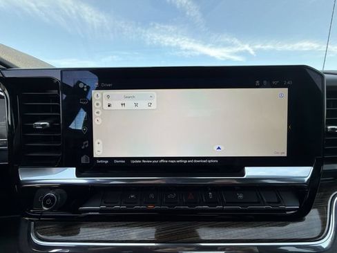 Certified 2024 Chevrolet Silverado 1500 LT AWD/4WD image 15