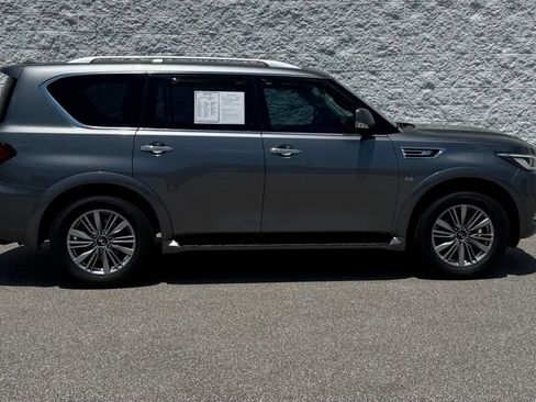 Used 2019 INFINITI QX80 Luxe w/ Proassist Package AWD/4WD image 2