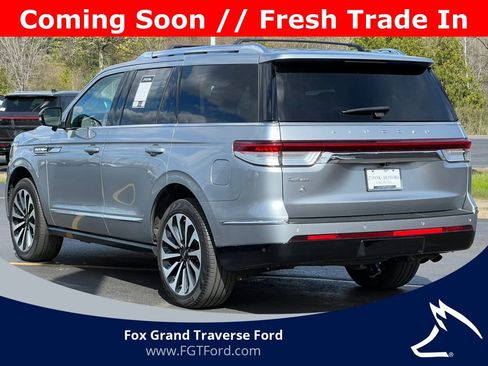 Used 2023 Lincoln Navigator Reserve w/ Equipment Group 201A AWD/4WD image 46