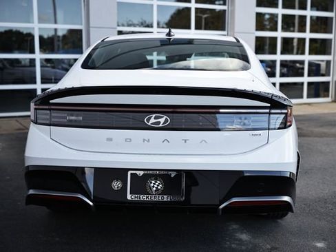 New 2025 Hyundai Sonata SEL image 4