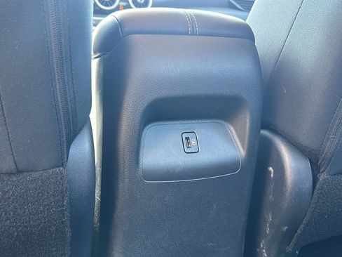 Used 2024 Nissan Sentra SV FWD image 20