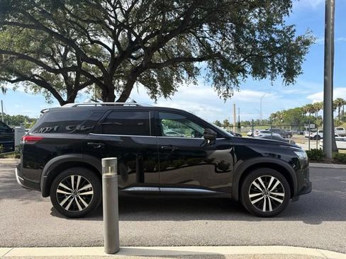 Used 2025 Nissan Pathfinder Platinum w/ Cargo Package FWD image 3