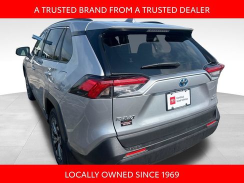 Certified 2023 Toyota RAV4 XLE Premium AWD/4WD image 4