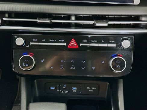 Used 2025 Hyundai Tucson SEL FWD image 22