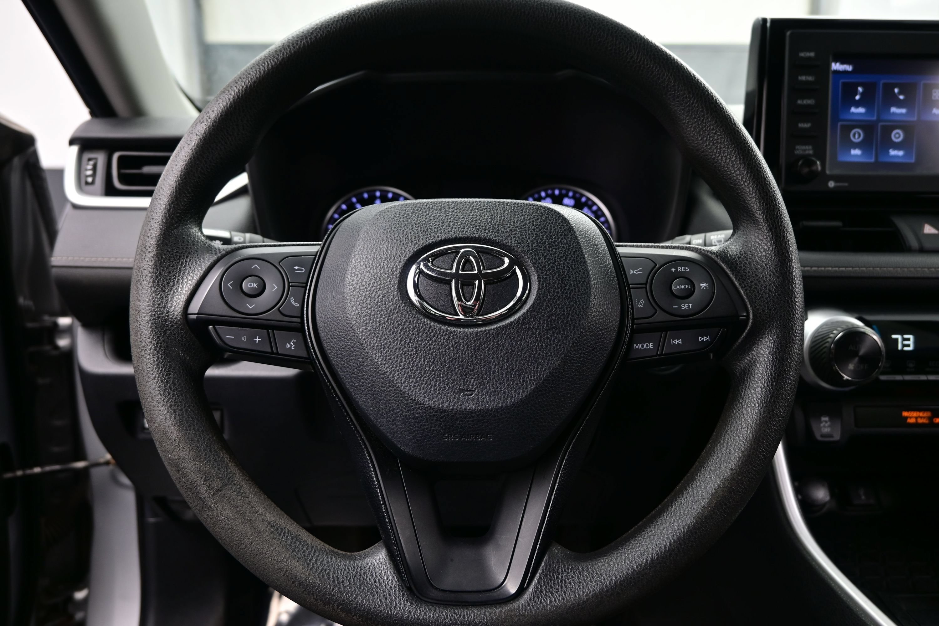 Used 2021 Toyota RAV4 XLE AWD/4WD image 23