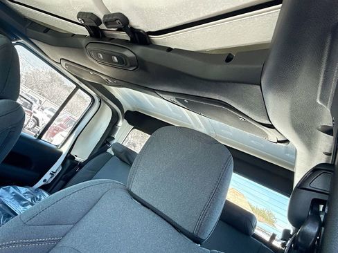 New 2026 Jeep Gladiator Sport image 18