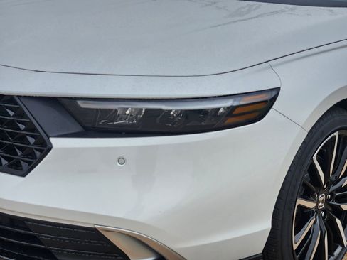 New 2026 Honda Accord Touring image 9