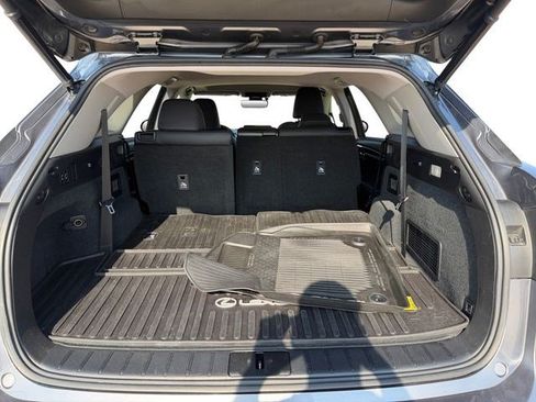 Used 2020 Lexus RX 350L FWD w/ Premium Package image 18