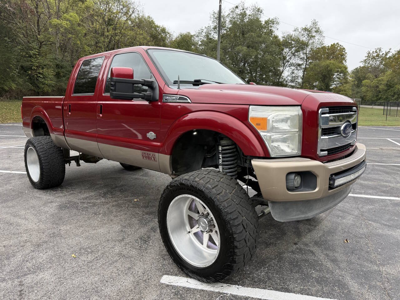 Used 2014 Ford F250 King Ranch w/ FX4 Off-Road Package AWD/4WD image 2