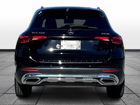 Certified 2025 Mercedes-Benz GLC 300 4MATIC image 8