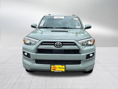 Certified 2022 Toyota 4Runner TRD Sport w/ Technology Package AWD/4WD image 2