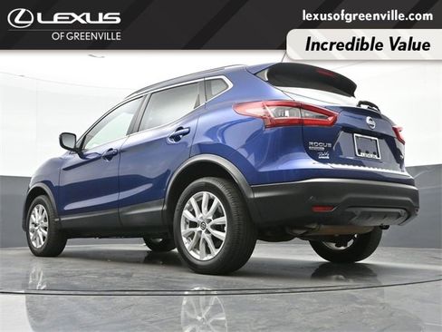 Used 2020 Nissan Rogue Sport SV w/ All-Weather Package image 41