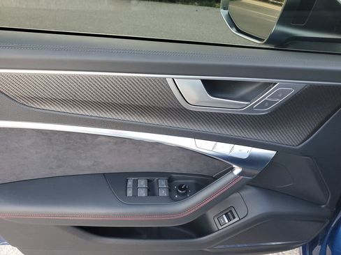 Certified 2024 Audi S6 Premium Plus AWD/4WD image 24
