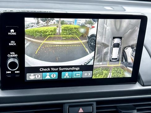 Used 2023 Honda Pilot Elite image 26