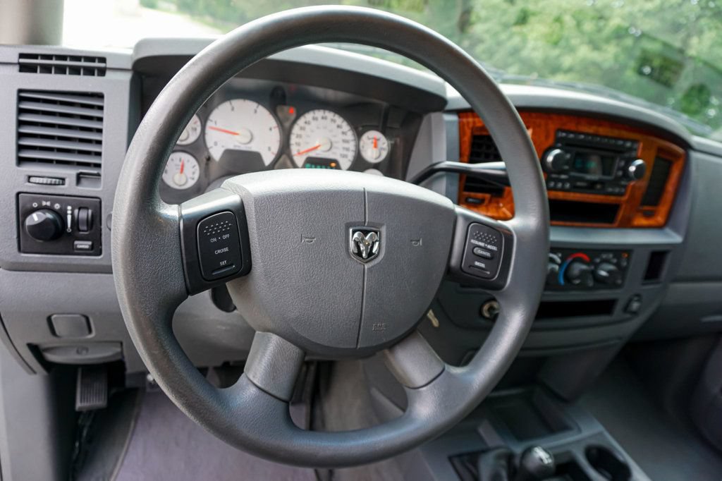 Used 2006 Dodge Ram 2500 Truck SLT w/ Trailer Tow Group AWD/4WD image 43