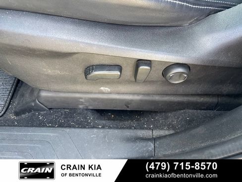 Used 2022 Subaru Ascent Limited w/ Technology Package AWD/4WD image 14