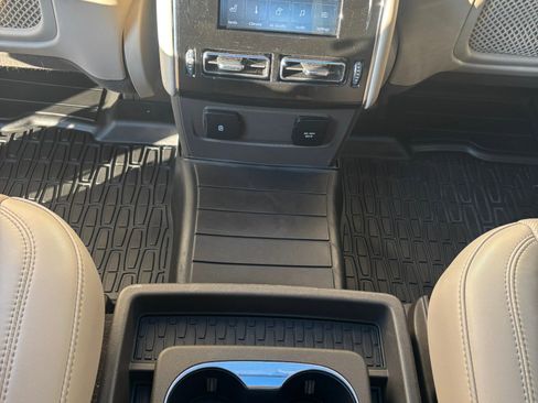 Used 2021 Lincoln Aviator Reserve w/ Equipment Group 201A image 15