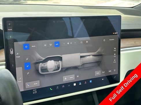 Used 2022 Tesla Model X Base image 32