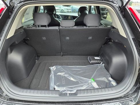 New 2026 Kia Niro LX image 14