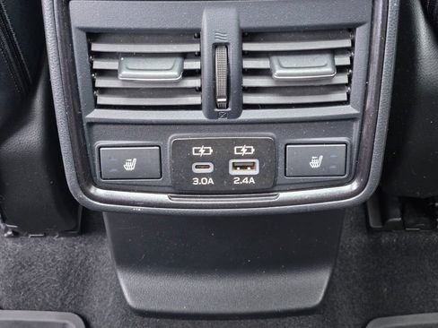 Used 2025 Subaru Forester Touring AWD/4WD image 24