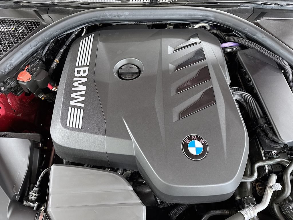 Used 2025 BMW 330i Sedan w/ M Sport Package RWD image 25