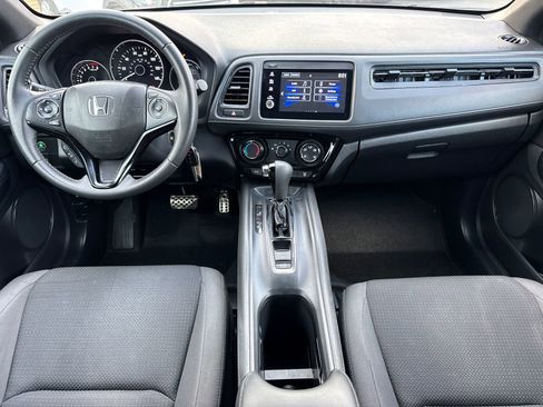 Used 2022 Honda HR-V Sport image 12
