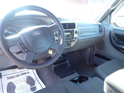 Used 2006 Ford Ranger XL AWD/4WD image 9
