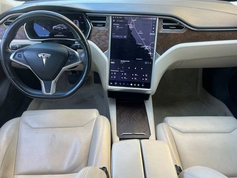 Used 2017 Tesla Model S 75 RWD image 15