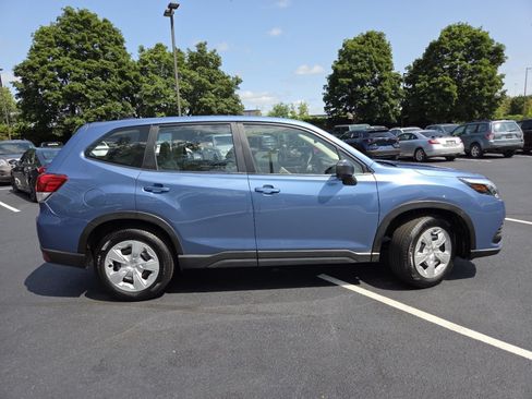 Used 2024 Subaru Forester AWD/4WD image 24