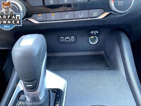 Used 2025 Nissan Altima 2.5 SV FWD image 36