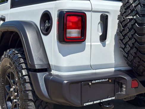 Used 2026 Jeep Wrangler Unlimited Sport AWD/4WD image 10