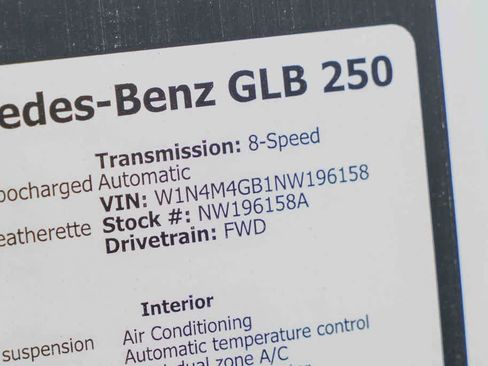 Used 2022 Mercedes-Benz GLB 250 image 26