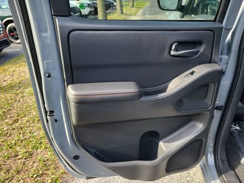 New 2026 Nissan Frontier Pro-X w/ Tow Package RWD image 25