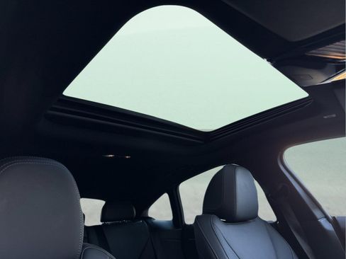 Used 2024 BMW i4 eDrive35 w/ Premium Package image 16