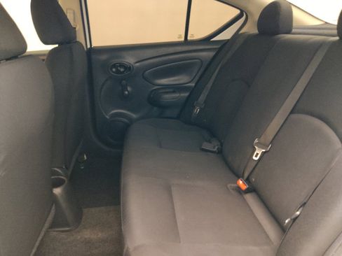 Used 2019 Nissan Versa S Plus FWD image 18