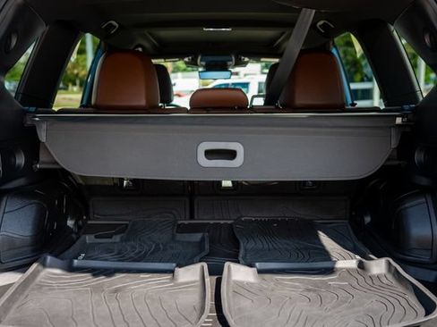 Certified 2025 Subaru Forester Touring AWD/4WD image 25