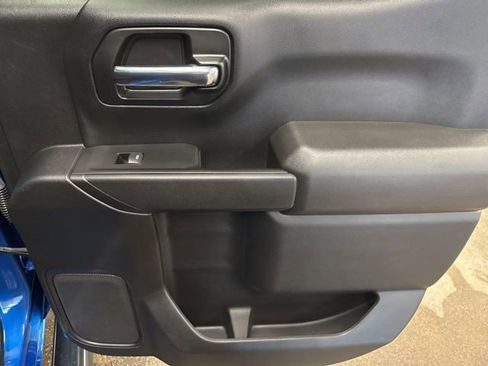 Used 2022 Chevrolet Silverado 1500 Custom w/ LPO, Dark Essentials Package AWD/4WD image 23