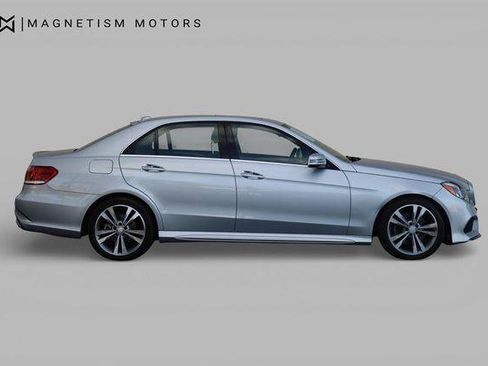 Used 2014 Mercedes-Benz E 350 Sedan image 3