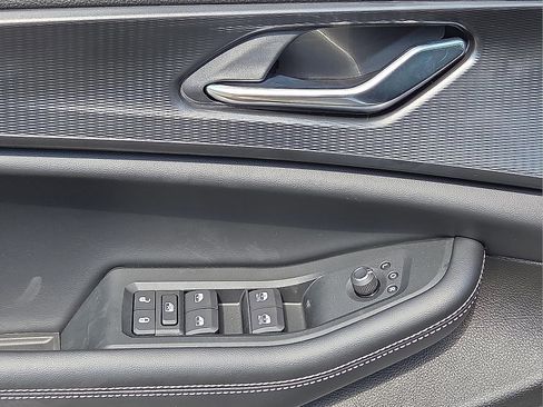 New 2025 Jeep Grand Cherokee L Laredo w/ Luxury Tech Group I image 14