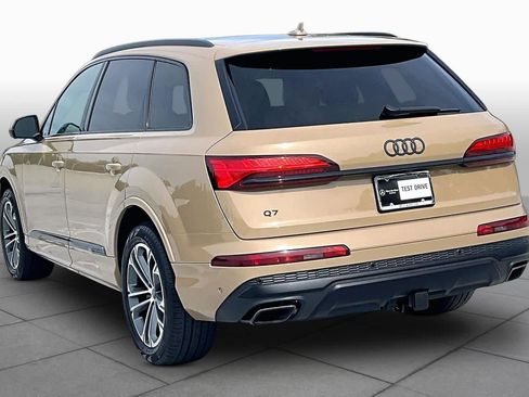 Used 2025 Audi Q7 2.0T Premium Plus w/ Premium Plus Package AWD/4WD image 11