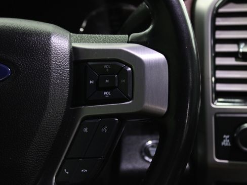 Used 2020 Ford F250 Platinum w/ FX4 Off-Road Package image 21