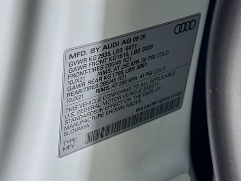 New 2026 Audi Q8 Premium AWD/4WD image 34