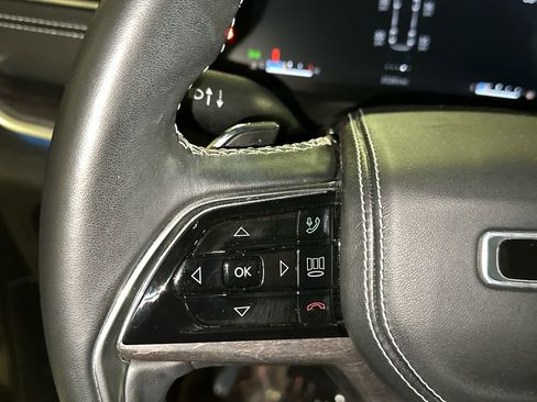 Used 2021 Jeep Grand Cherokee L Overland w/ Luxury Tech Group IV image 35