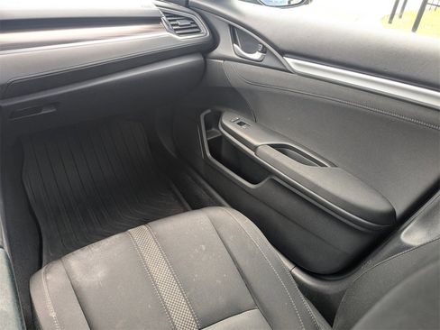 Used 2020 Honda Civic EX image 16