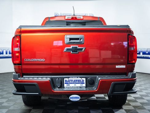 Used 2015 Chevrolet Colorado Z71 image 5