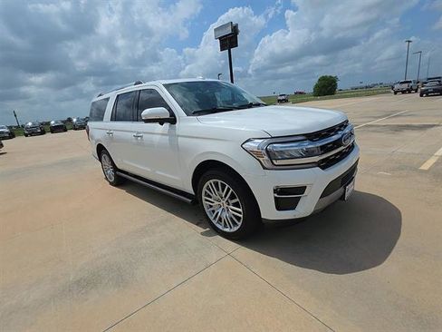 Used 2024 Ford Expedition Max Limited RWD image 7