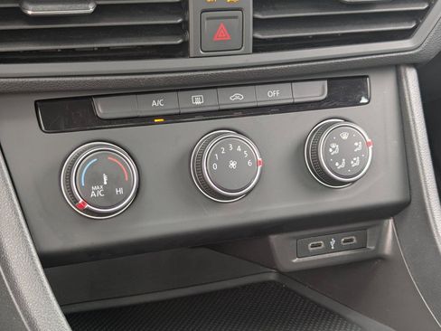 Used 2023 Volkswagen Jetta S FWD image 18